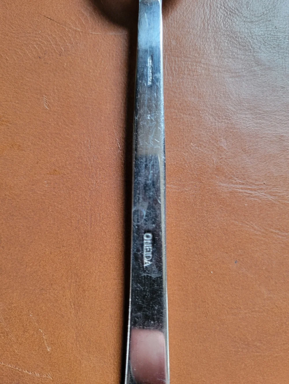 ONEIDA SUNNYBROOK STAINLESS DINNER SPOON 6
